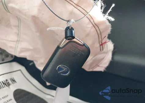 2016 Lexus Ct 200H из США, поврежденный, VIN JTHKD5BH1G2263768